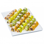 סושי סטייל פירות יבשים סושי סטייל פירות יבשים